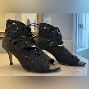 Elegant Black Lace-Up Women's Shoes, sz. 9 1/2